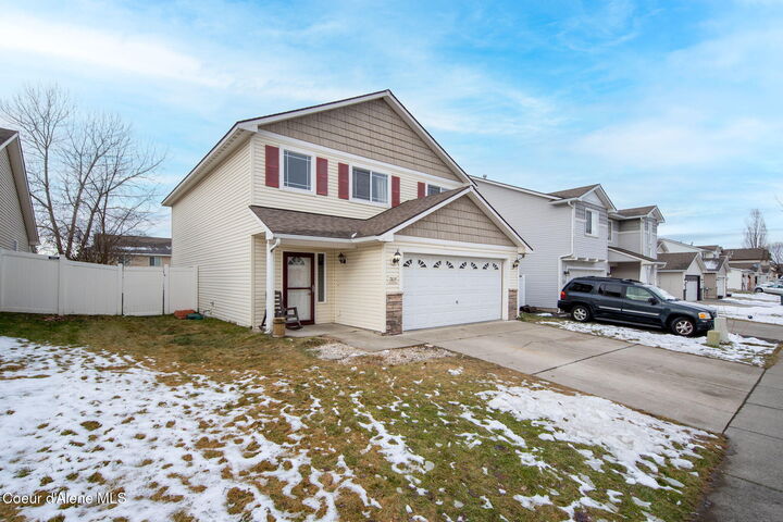 Property Photo:  7419 N Bedford Ln  ID 83815 