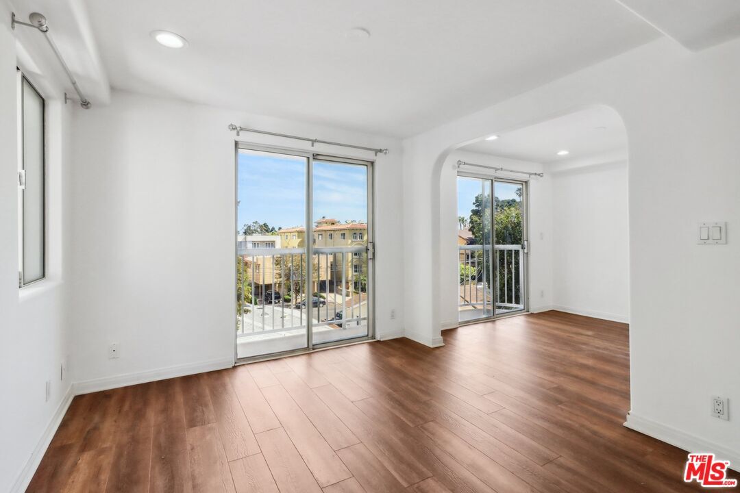 Property Photo:  12010 Texas Ave  CA 90025 