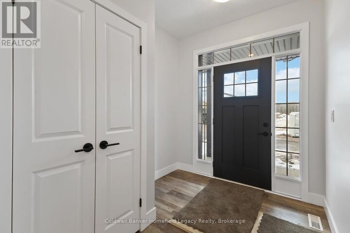Property Photo: 165 Egan Avenue 6 ON N4X 0C9