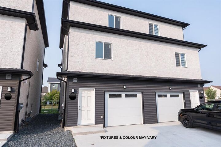 Property Photo:  13 Garton Avenue  MB R2R 1W4 