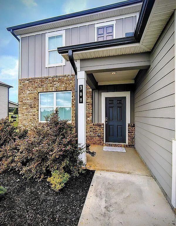 Property Photo: 308 Jade Laurel Lane GA 30248
