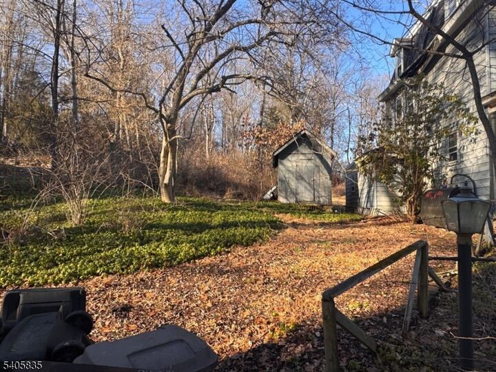 Property Photo:  4 High St  NJ 08826 