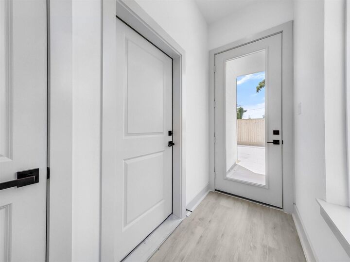 Property Photo:  2410 Vaughn Street B  TX 77093 