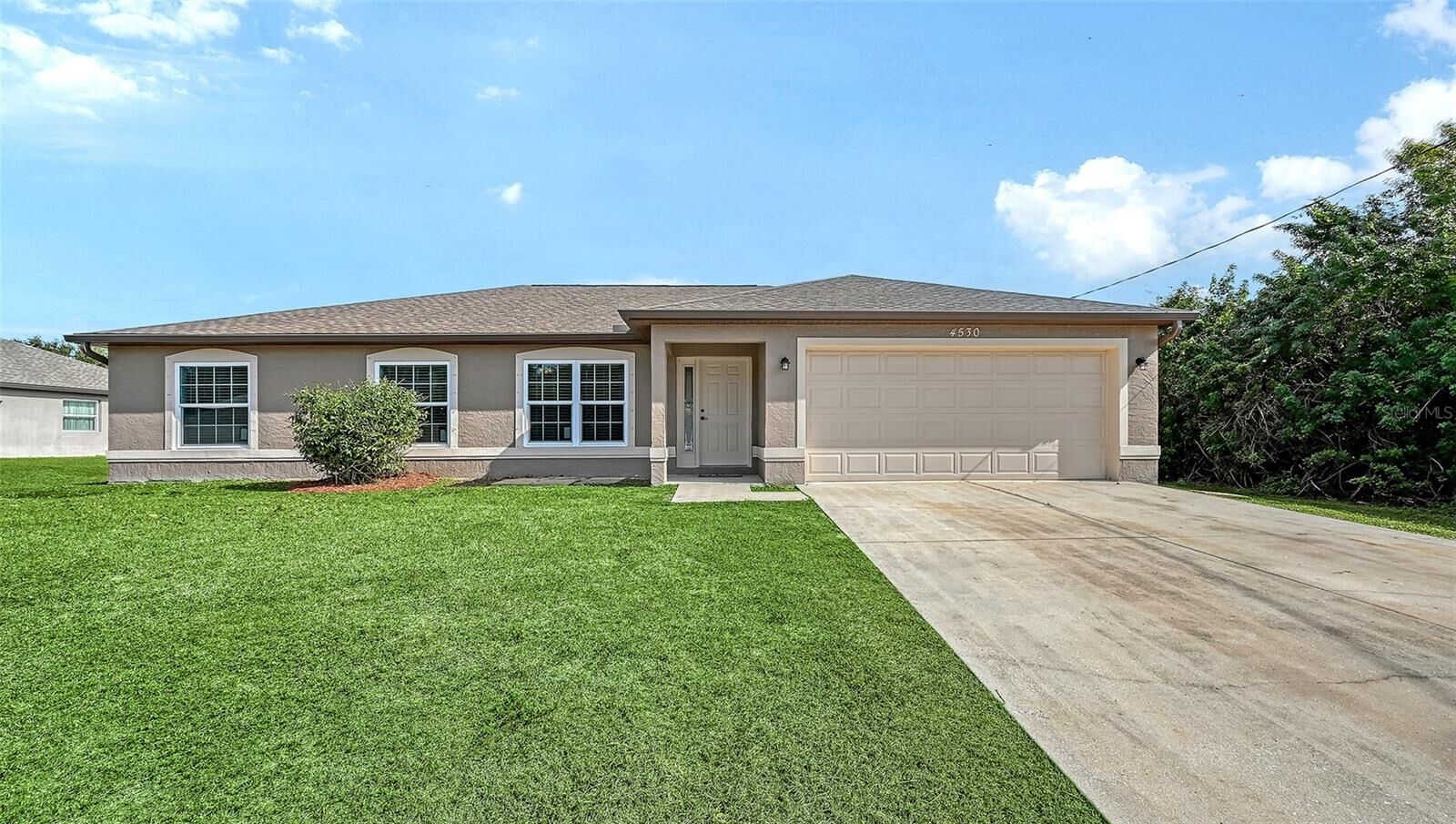 Property Photo:  4530 Irdell Terrace  FL 34288 