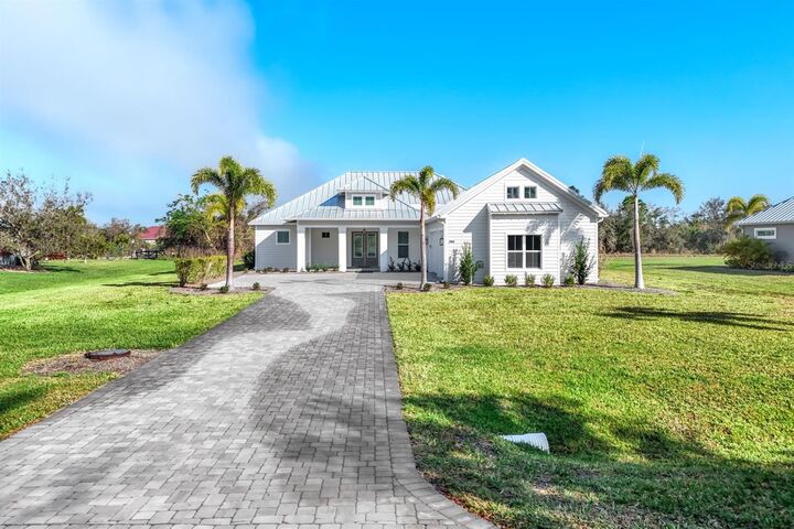 Property Photo: 28960 Gin Lane FL 33982