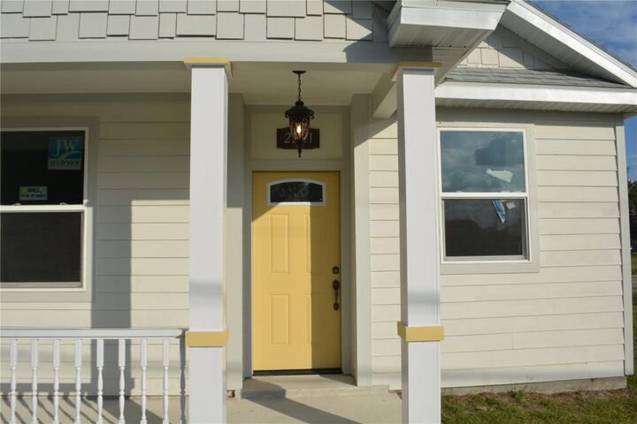 Property Photo:  2221 Sipes Avenue  FL 32771 