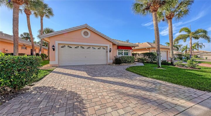 Property Photo:  4309 Turnberry Court  FL 34210 