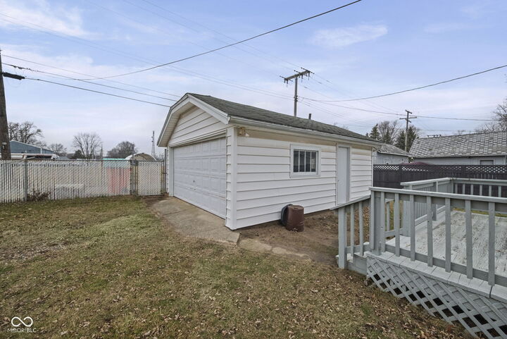 Property Photo:  614 N Illinois Street  IN 47960 