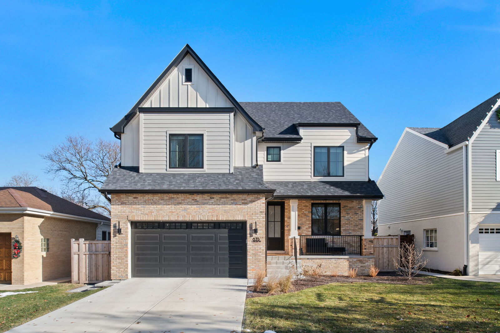 Property Photo:  835 S Ashland Avenue  IL 60525 