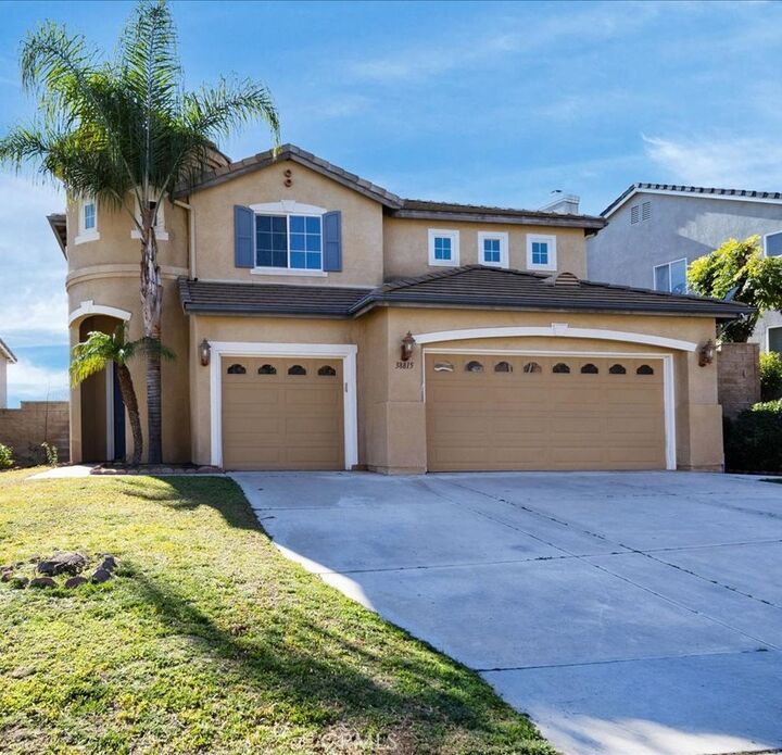 Property Photo:  38815 Cobblestone  CA 92563 
