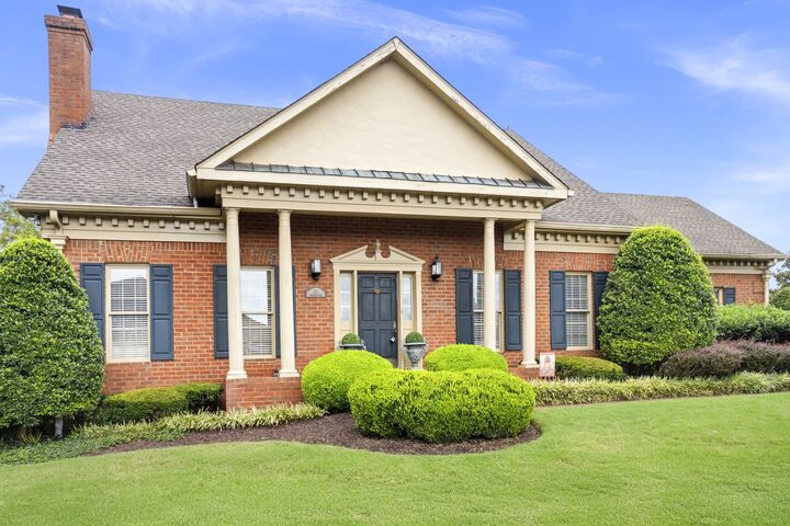 Property Photo: 101 Carriage Ln TN 37075