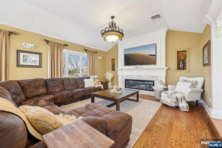 Property Photo:  761 Valley Road  NJ 07470 