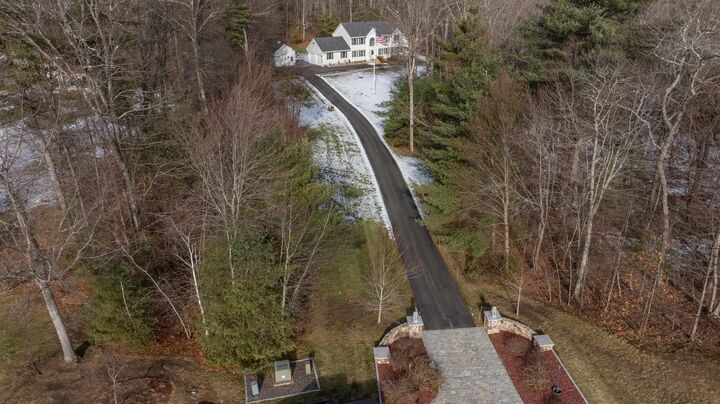 Property Photo:  43 Lampton Drive  NH 03308 