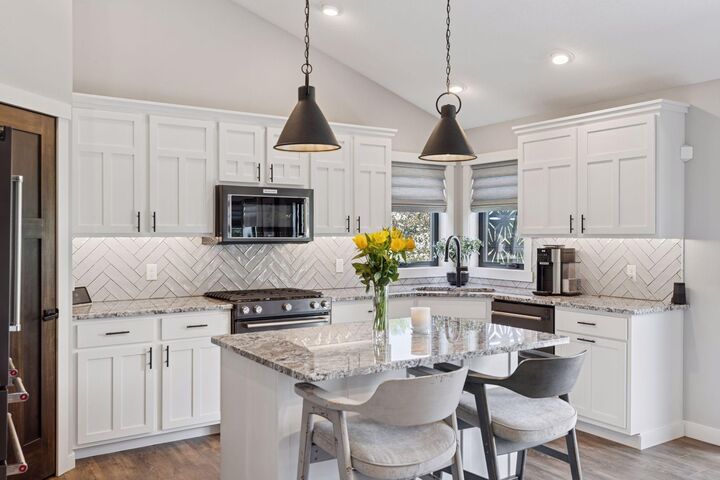 Property Photo:  203 Vista Circle  WI 54022 