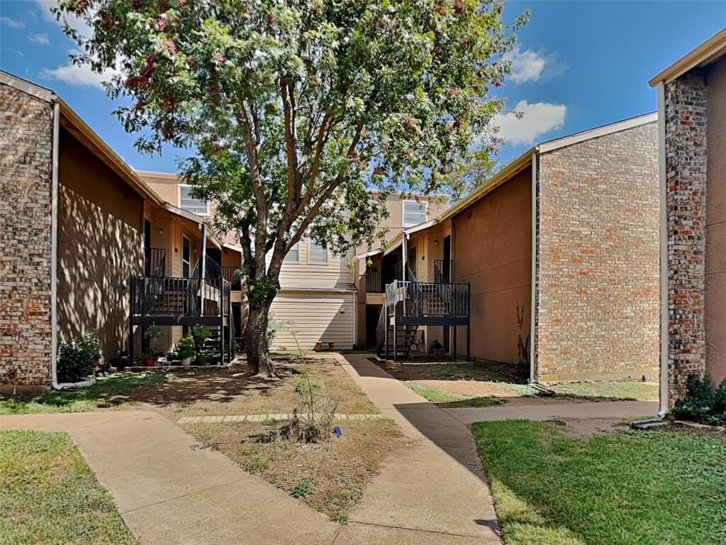 Property Photo:  5534 Boca Raton Boulevard 292  TX 76112 