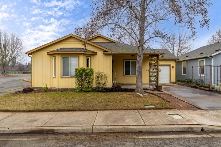 Property Photo:  1951 SW Betty Lane  OR 97526 