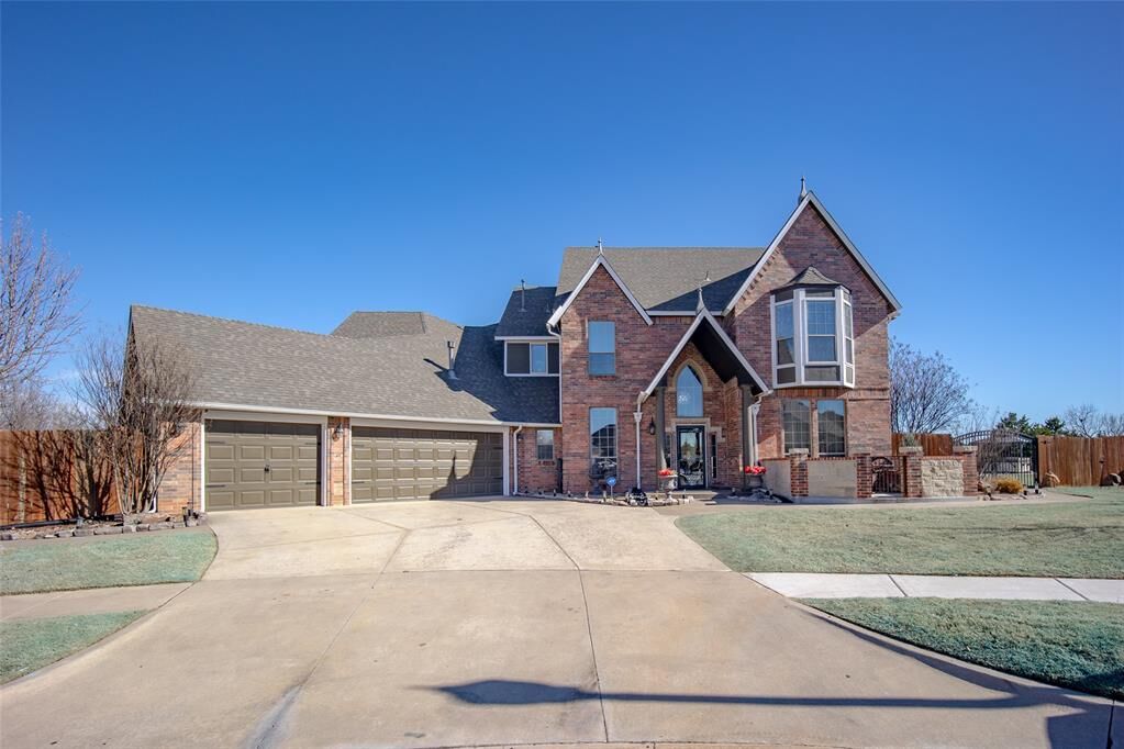 Property Photo:  1200 NW 187th Circle  OK 73012 