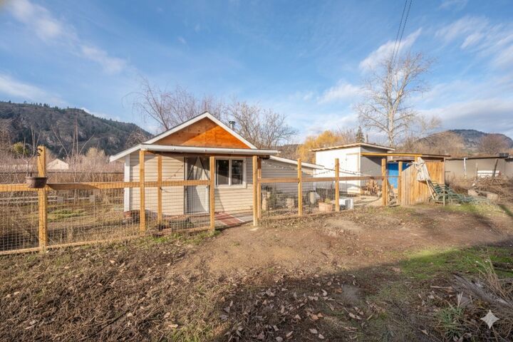 Property Photo:  7466 Island Road  BC V0H 1T7 