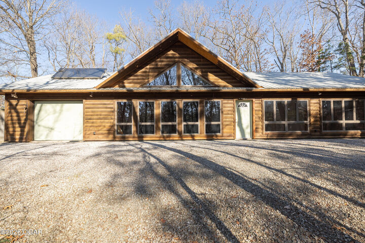 Property Photo: 457 Thompson Lane MO 64854