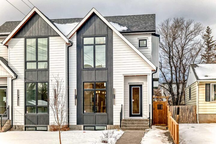 Property Photo:  517 34A Street NW  AB T2N 2Y6 