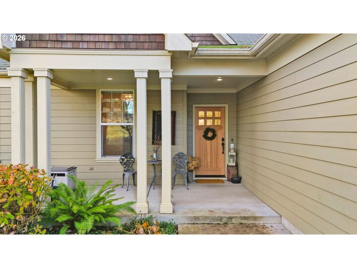 Property Photo: 1674 Gilham Rd OR 97401