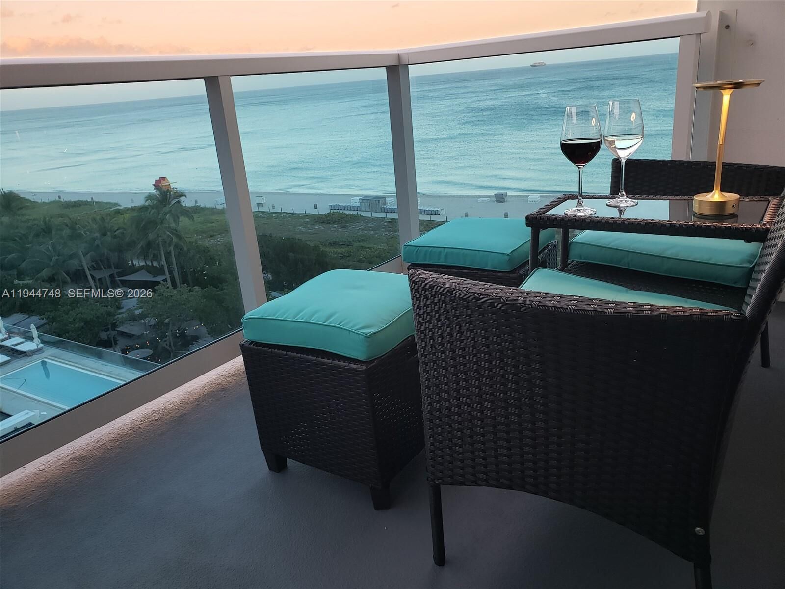 Property Photo: 2301 Collins Ave 810 FL 33139