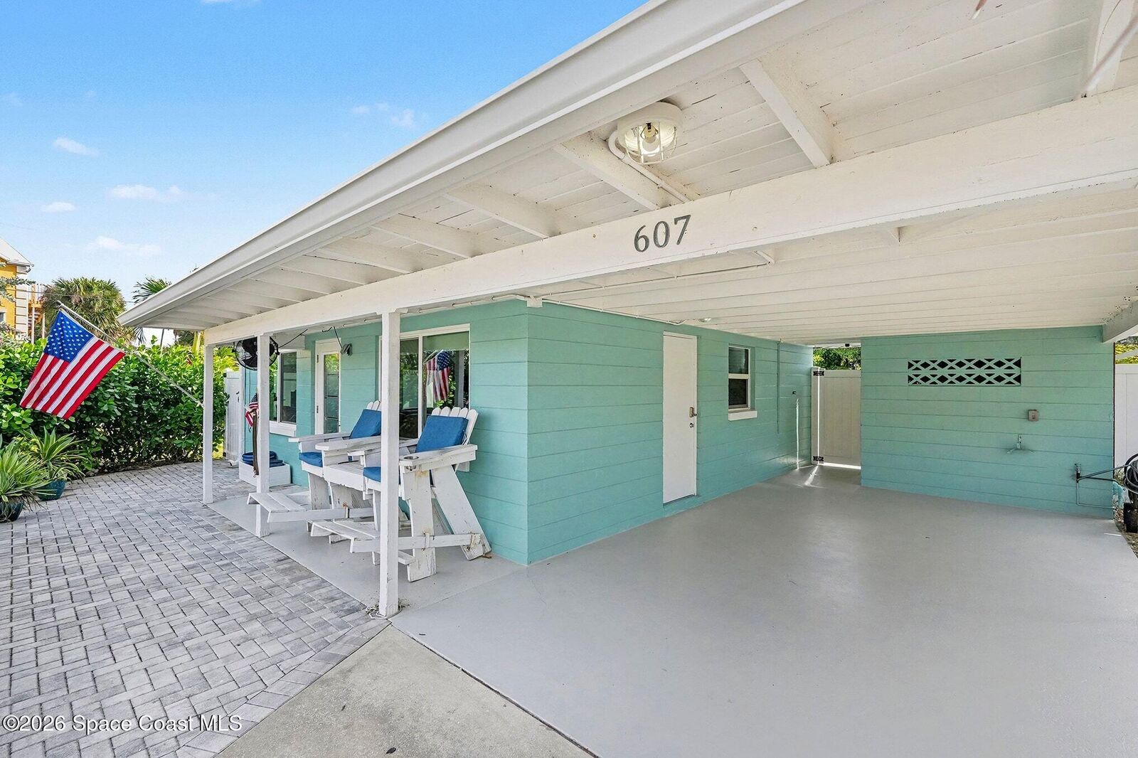 Property Photo:  607 Madison Avenue  FL 32920 