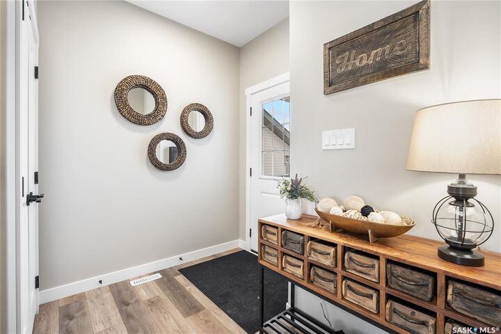 Property Photo:  3016 Dumont Way  SK S4V 3B3 