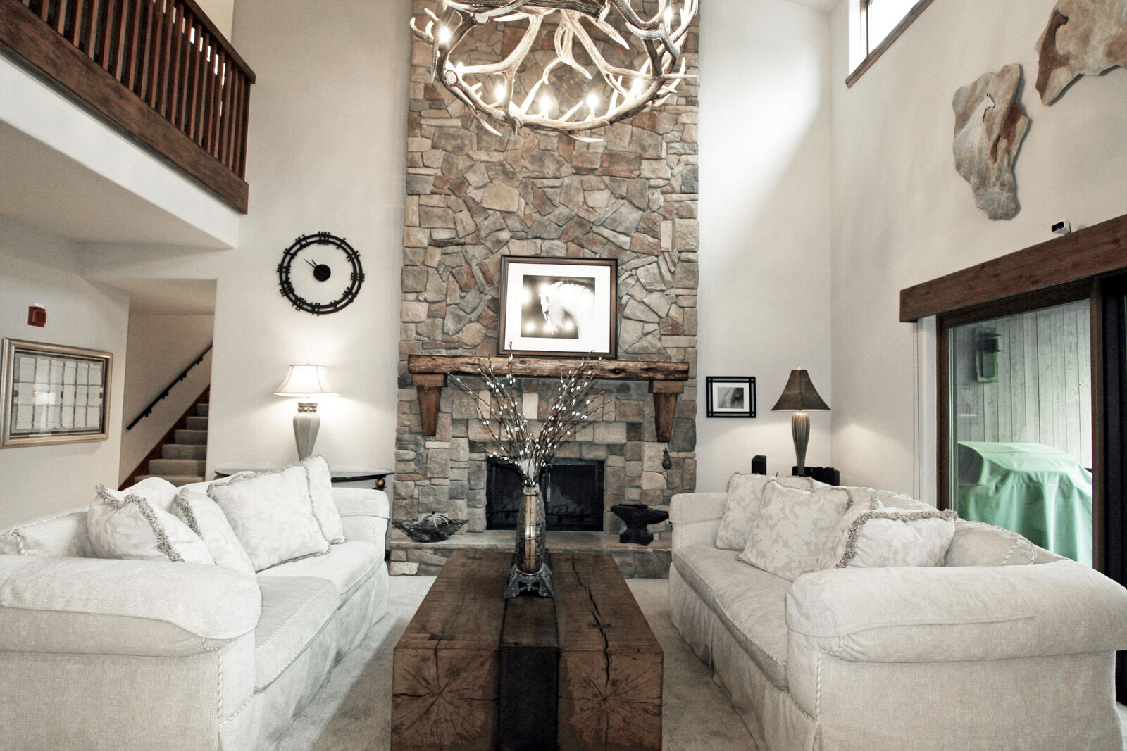 Property Photo:  2824 Summit One Condo Dr  ID 83353 