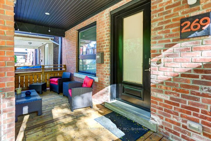 Photo de la propriété:  269 Leslie Street 3rd Floor  ON M4M 3C8 