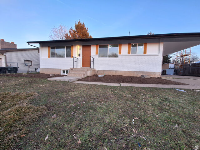 Property Photo:  1226 N 450 W  UT 84015 