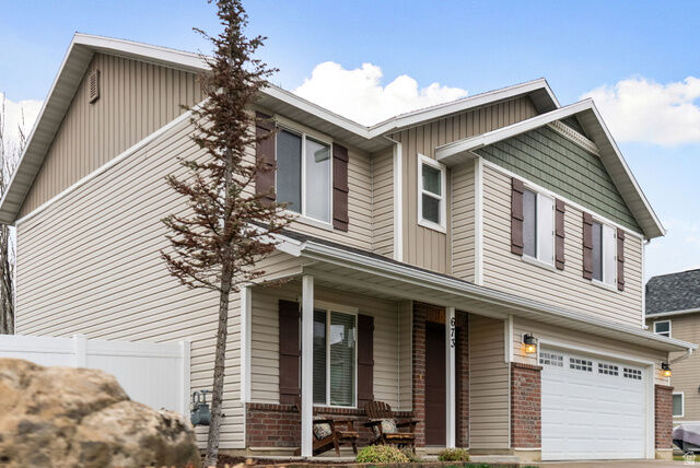 Property Photo: 673 W 760 S UT 84321