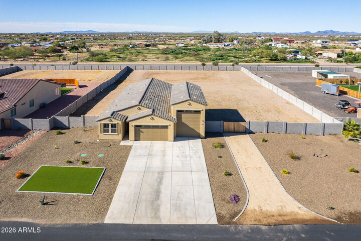 Property Photo:  29420 N 224th Drive  AZ 85361 