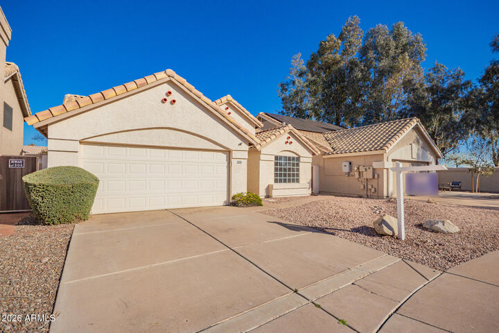Property Photo: 3108 W Golden Lane E AZ 85226