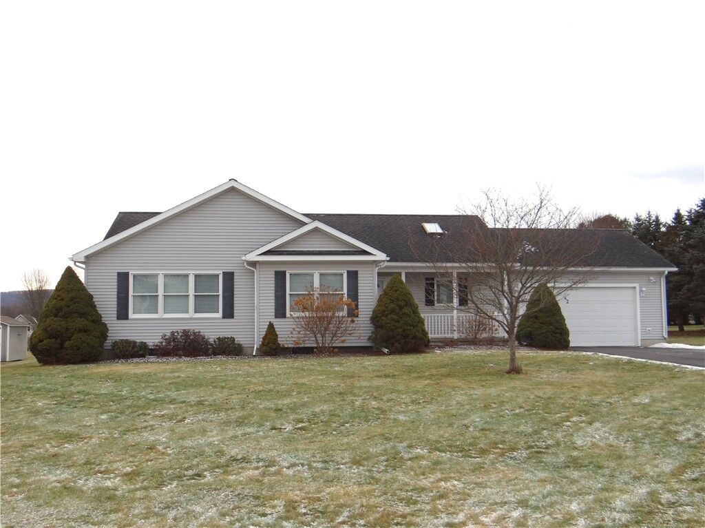 Property Photo:  11 Lexington  NY 14845 