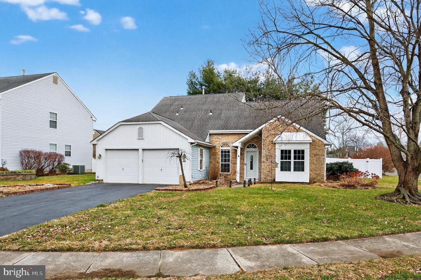 Property Photo:  44 Brook Drive  NJ 08016 