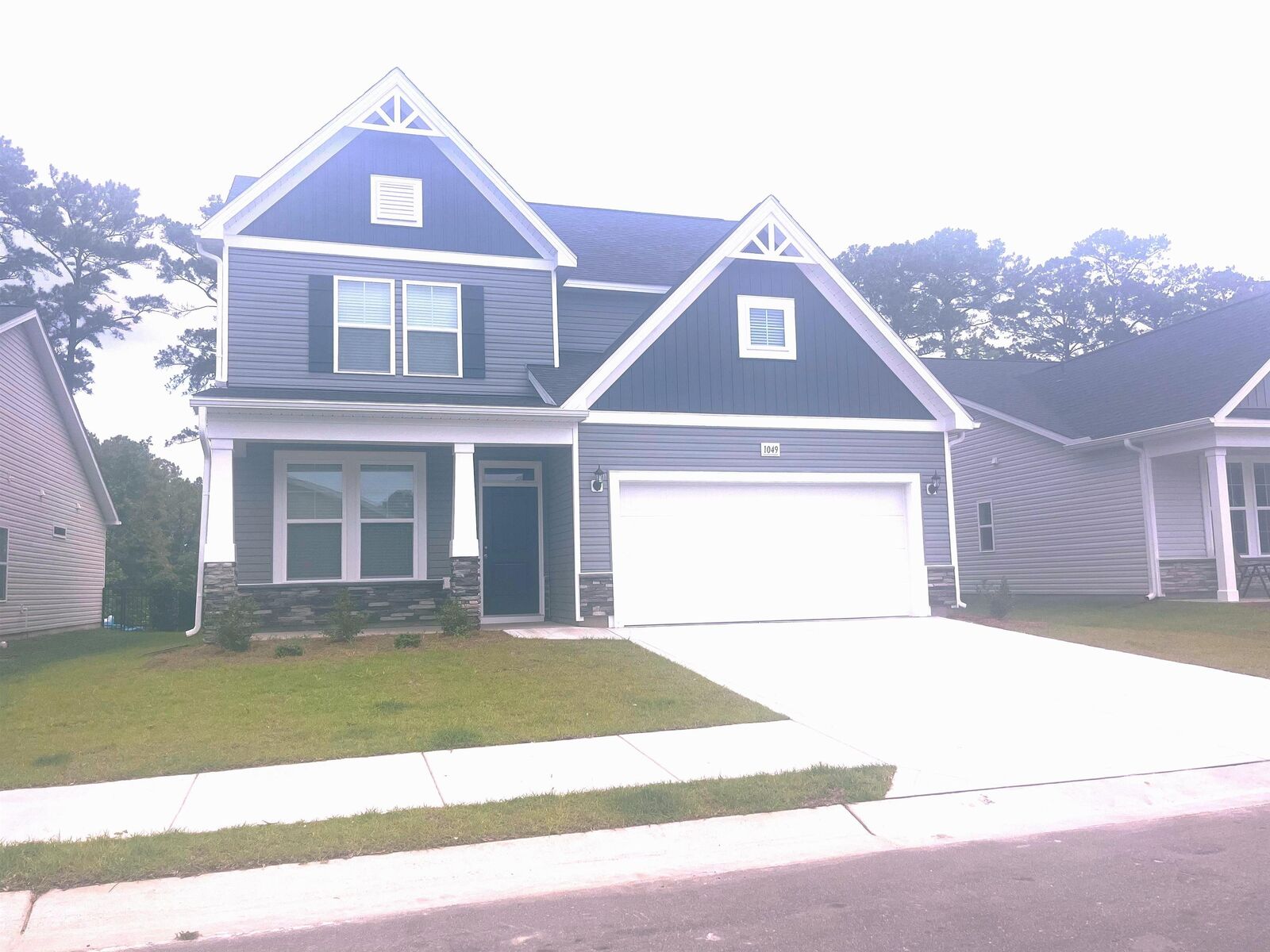Property Photo: 1049 NW Rosefield Way NC 28467