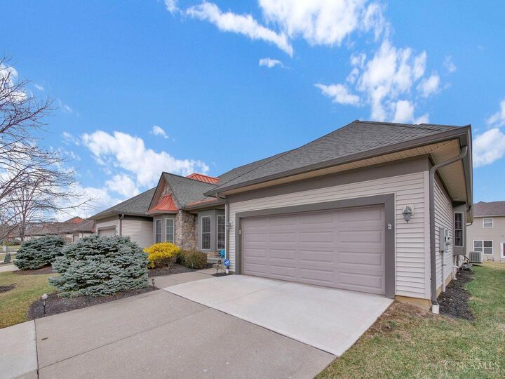 Property Photo:  1704 Harmon Drive  OH 45215 