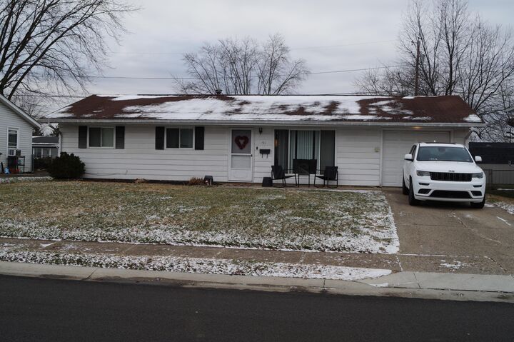 Property Photo:  91 Fieldpoint Road  OH 43056 