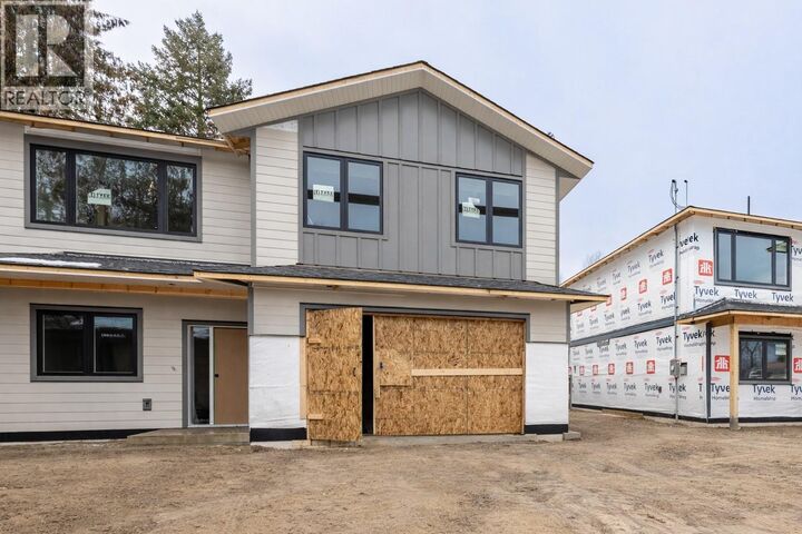 Property Photo:  166 2nd Avenue  BC V1E 3J4 