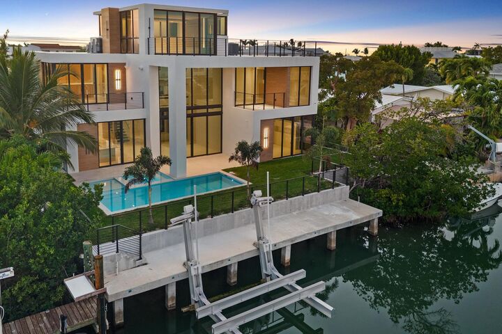 Property Photo:  181 Nautilus Drive  FL 33036 