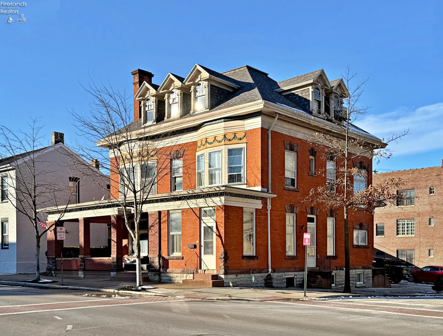 Property Photo:  117 121 E Perry Street  OH 44883 