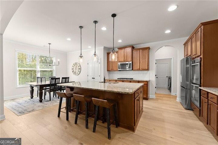 Property Photo:  8055 Veranda Curve  GA 30107 