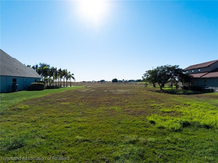 Property Photo:  494 Sunset Pointe Drive  FL 33852 