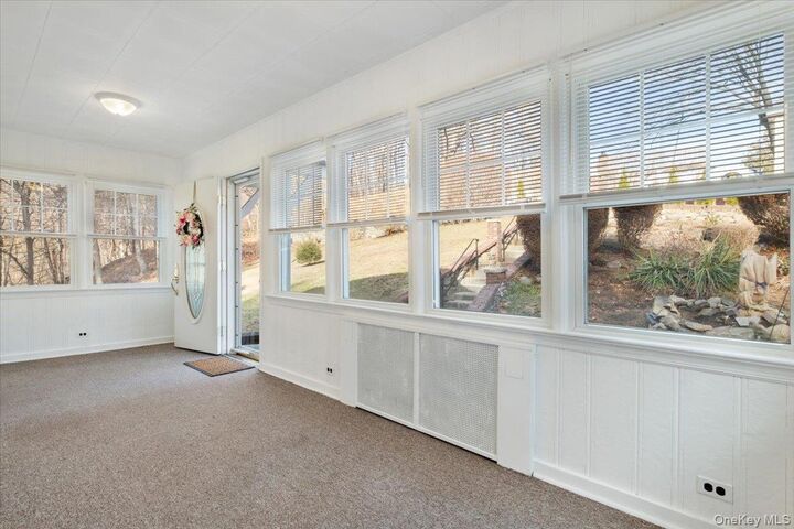 Property Photo:  9 Crescent Hill Drive  NY 10567 