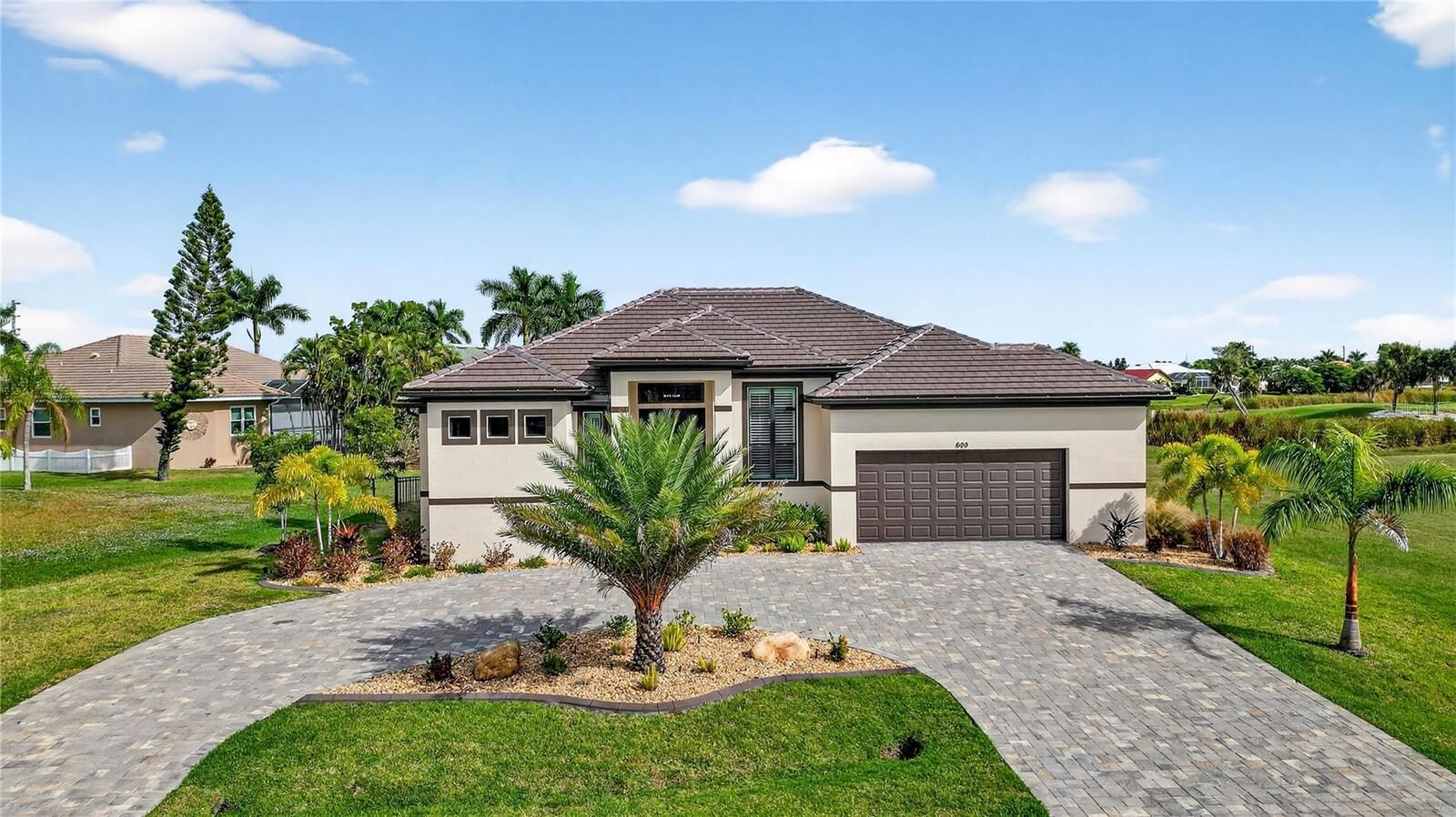 Property Photo: 609 Monaco Drive FL 33950