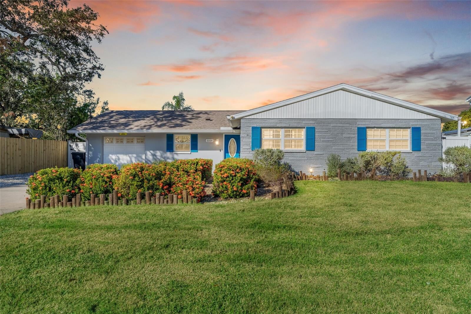 Property Photo: 6004 Tampa Shores Boulevard FL 33615