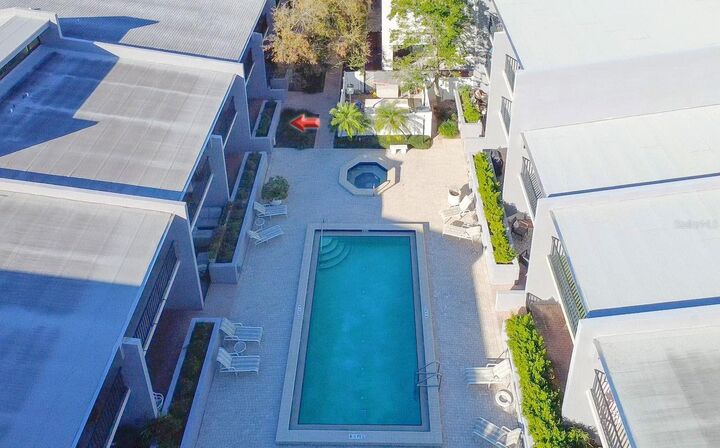 Property Photo: 301 2nd Street N 14 FL 33701