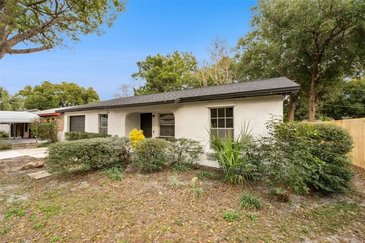 Property Photo:  2853 Gale Place  FL 32773 