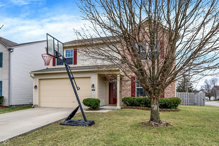 Property Photo:  501 Kennard Lane  IN 46074 
